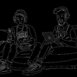 Lijn tekening van Cryaotic en Russ Money, twee vrienden die op een bank zitten met microfoons, hun gamessessie live streamen.